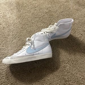 2020
Blazer Mid '77 Vintage Celestine blue